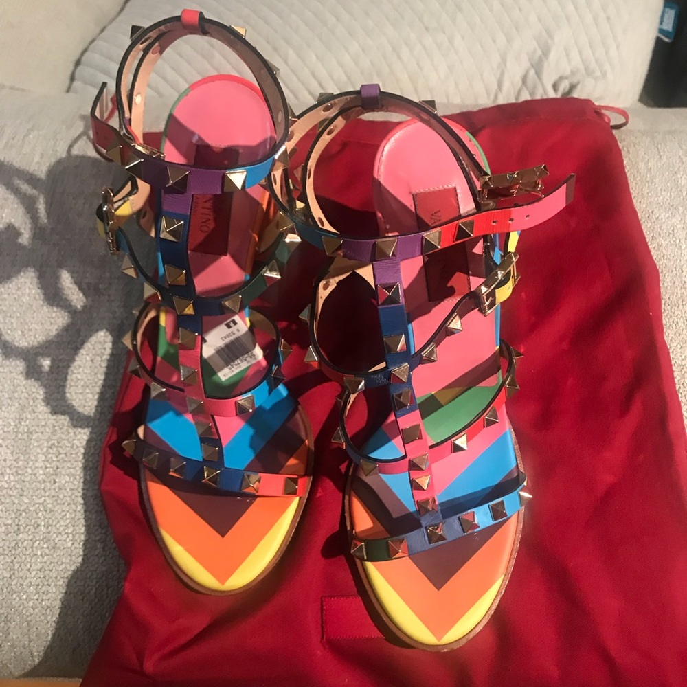 VALENTINO multi color block heel rockstud!
